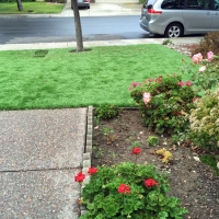 Putting Greens Lakeside Texas Synthetic Turf Pavers Back